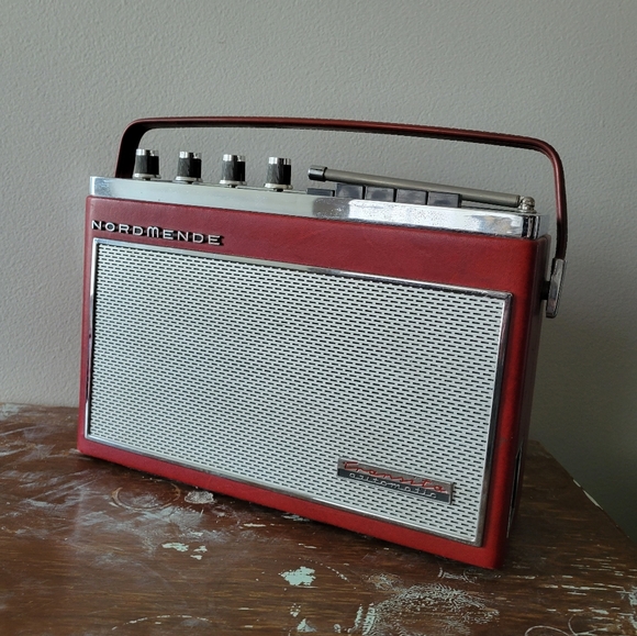 RARE Vintage 1960s Nordmende Transita Automatic radio made in West Germany - Picture 11 of 11